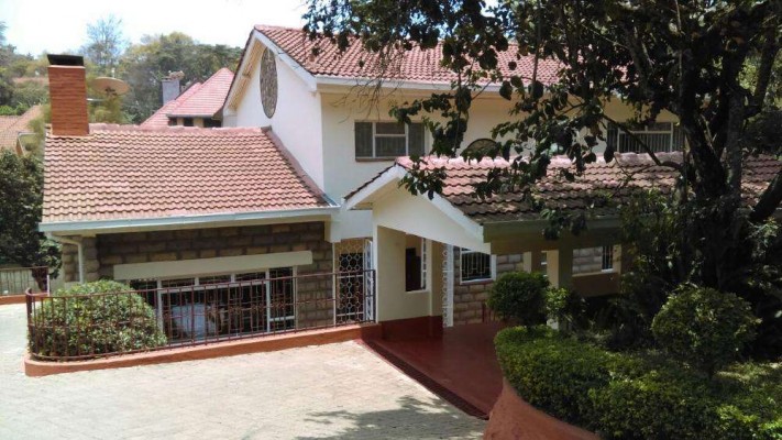 Luxurious 4 bedroom standalone house with 2sq for Sale in Lavington